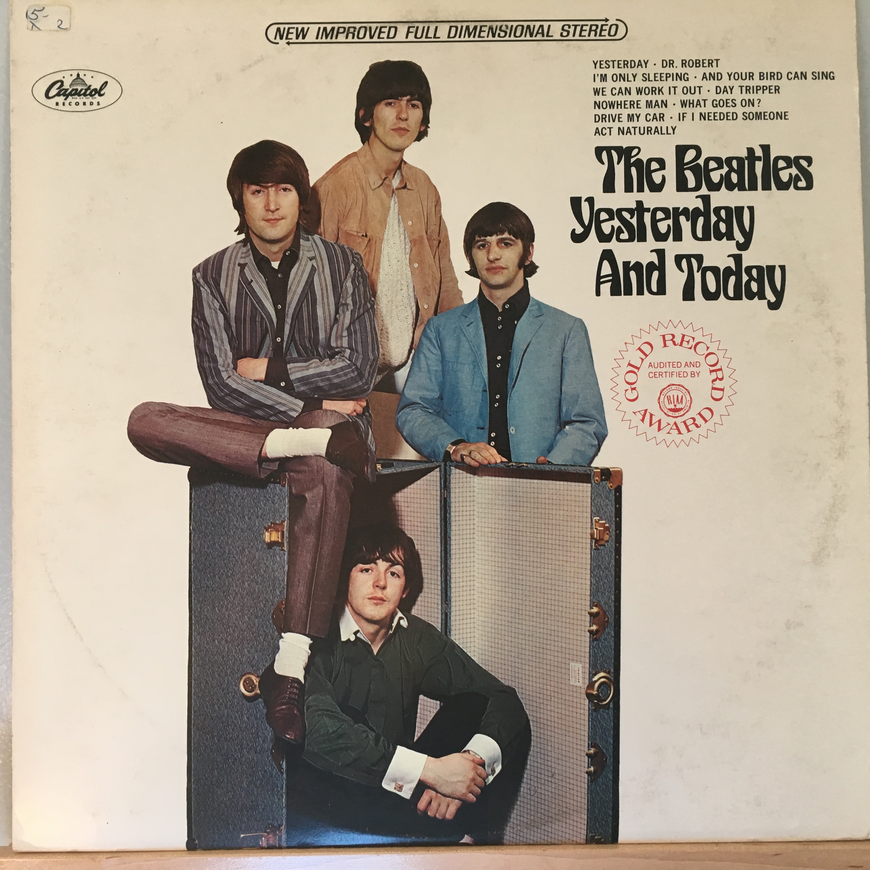 The Beatles – Yesterday And Today – Vinyl Distractions